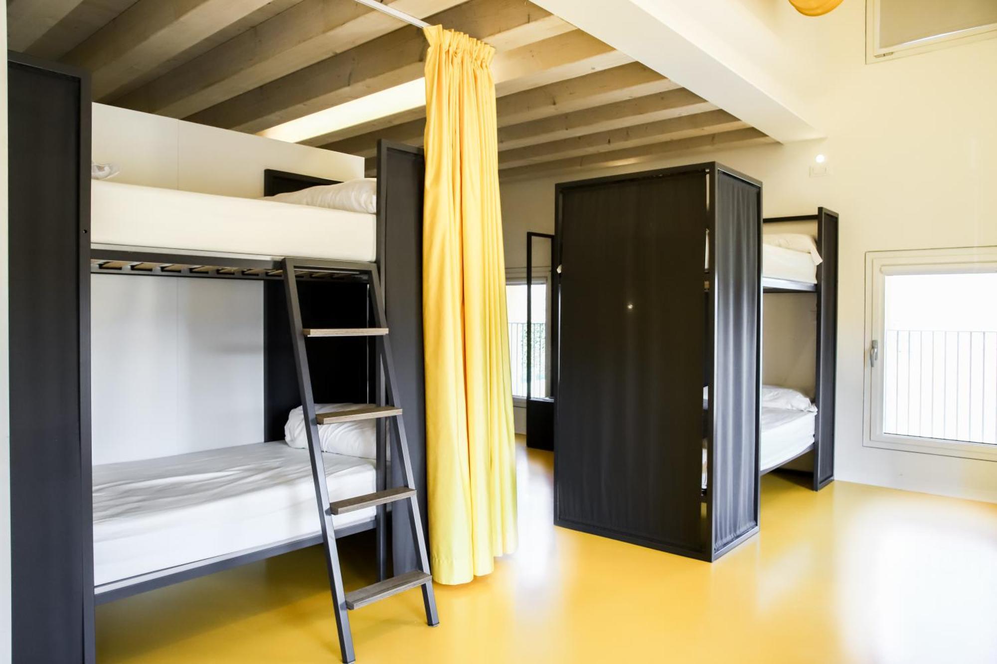 Nomad Hostel Treviso Eksteriør billede
